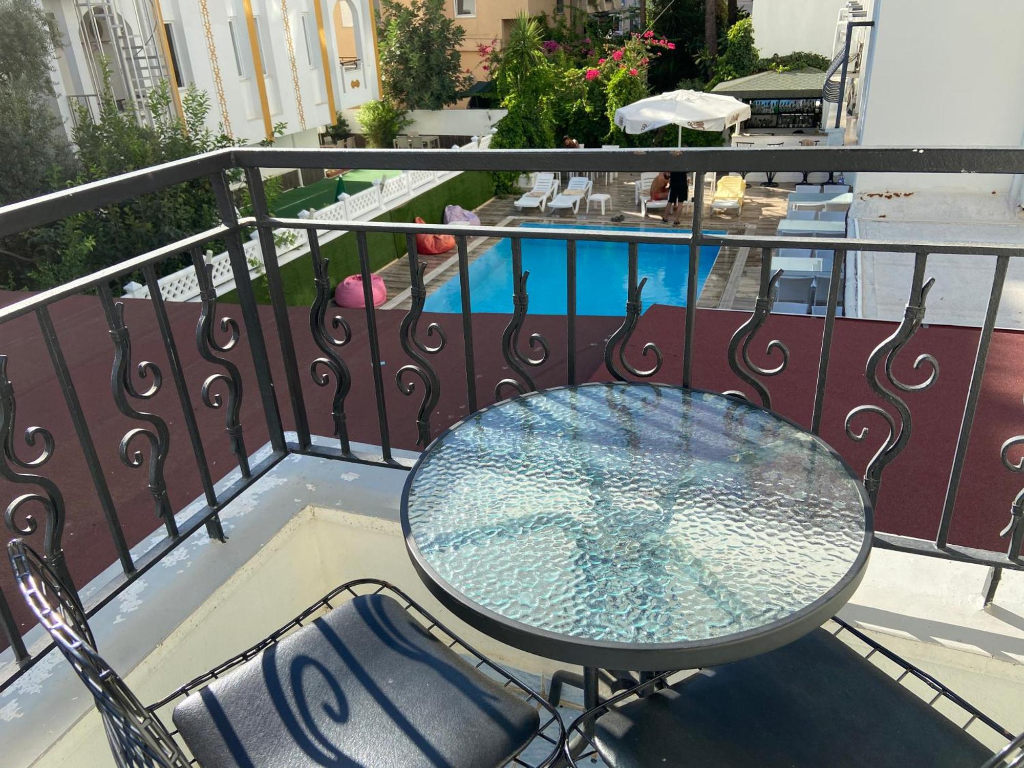 Serenity Suites Hotel Antalya Bagian luar foto